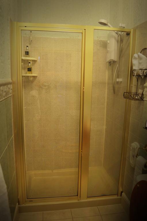 Nottingham Lodge Стая снимка